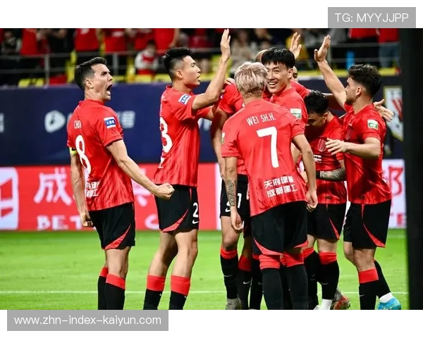 成都蓉城节奏上升明显层层推进压制全场